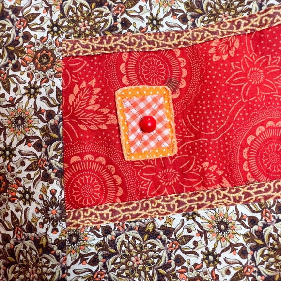 Elisabethan 1990’s vintage recycled skirt from 70’s material, S L - Picture 3 of 10